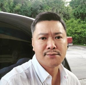 Meet your Posher, Eric